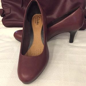 Clark’s leather pump 6.5